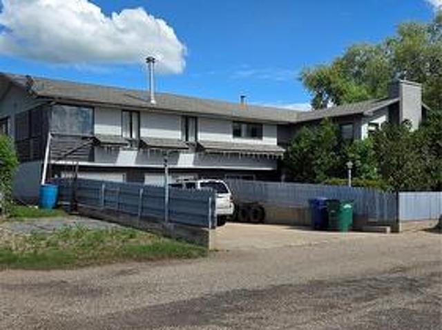 House for sale in Moose Jaw, Saskatchewan