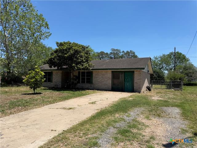 House for sale in Goliad, Texas