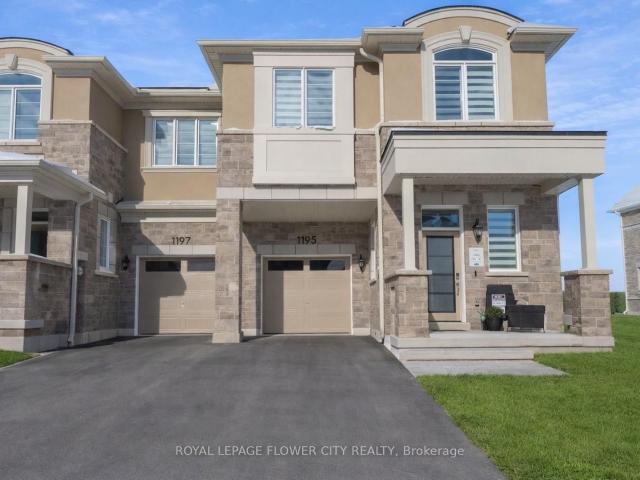 Townhouse for sale in Woburn, Ontario