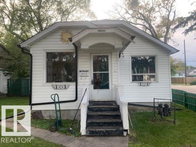 House for sale in Wedgewood, Alberta