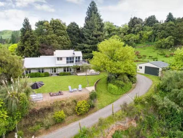 House for sale in Pohangina