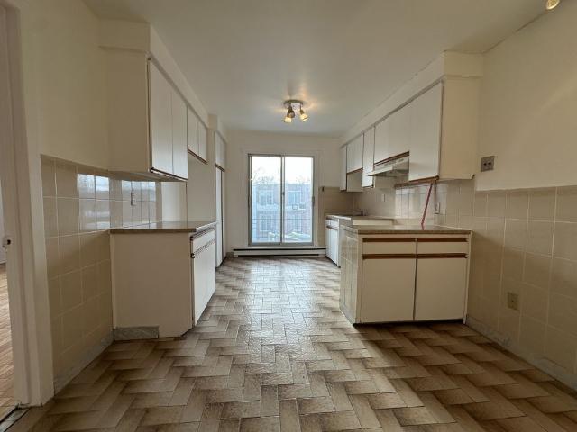 Apartment for rent in St. Leonard's, Quebec
