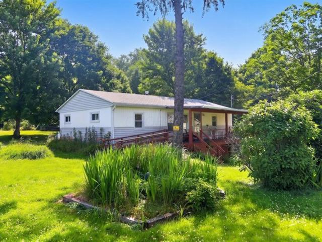House for sale in Fredericktown, Ohio