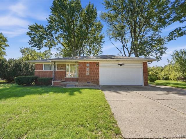 House for sale in Warren, Michigan