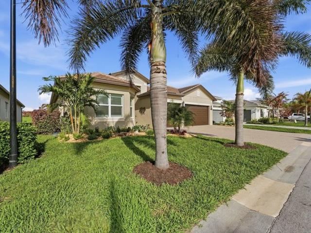 House for sale in Port Saint Lucie, Florida