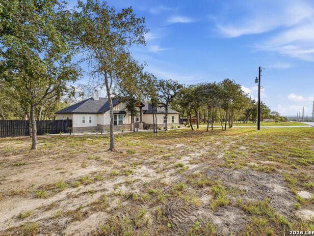 House for sale in La Vernia, Wilson County
