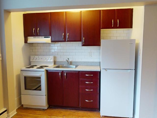 Apartment for rent in Mulhurst Bay, Ontario