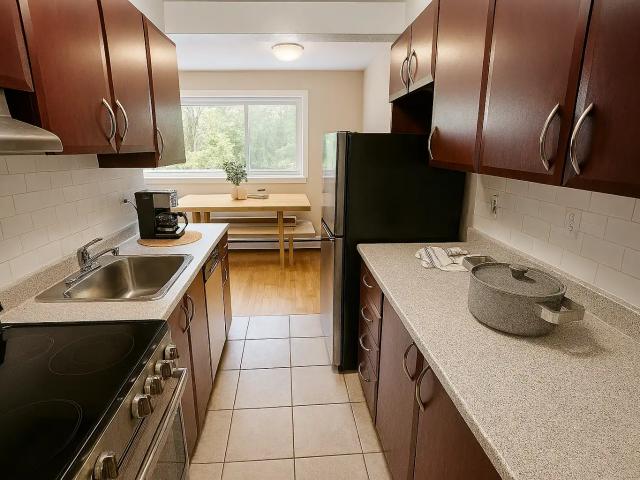 Apartment for rent in Mulhurst Bay, Ontario