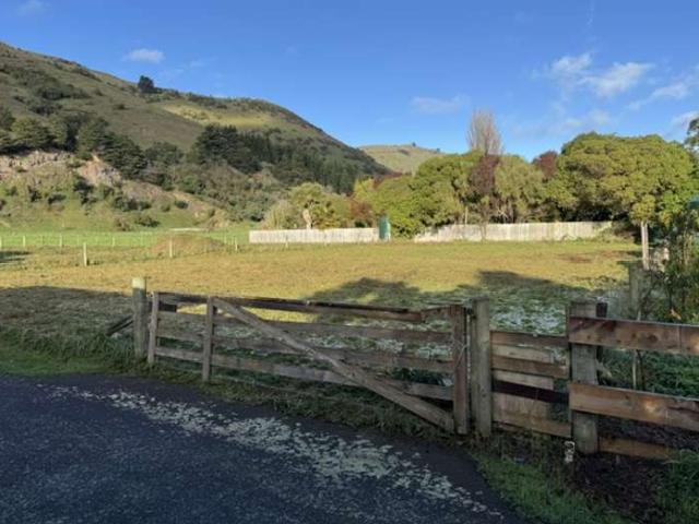 Land for sale in Little Akaloa, Canterbury