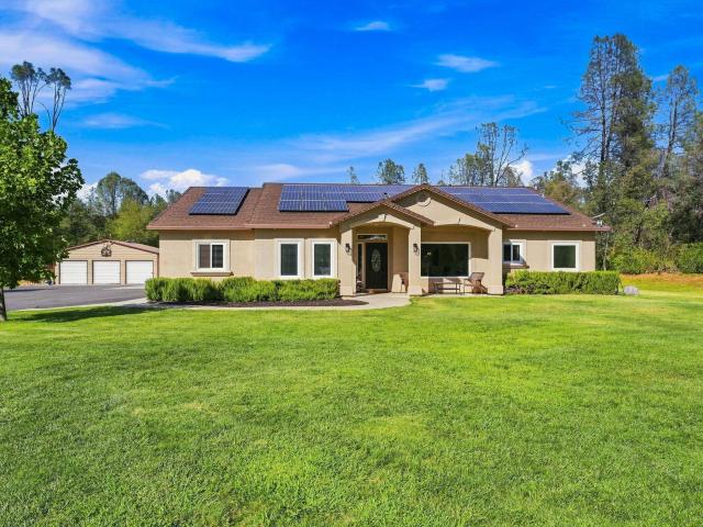 House for sale in Shasta, California