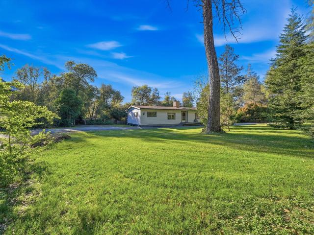 House for sale in Shasta, California