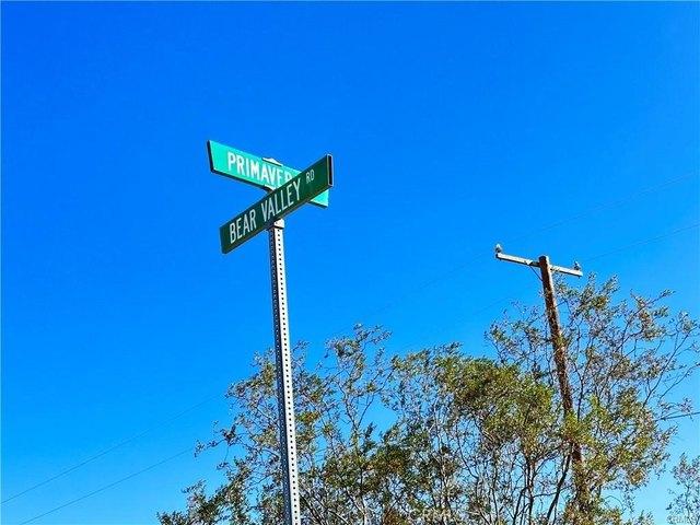 Land for sale in Pinon Hills, California