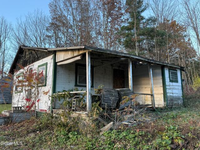 Commercial for sale in Town of Hampton, Town of Whitehall