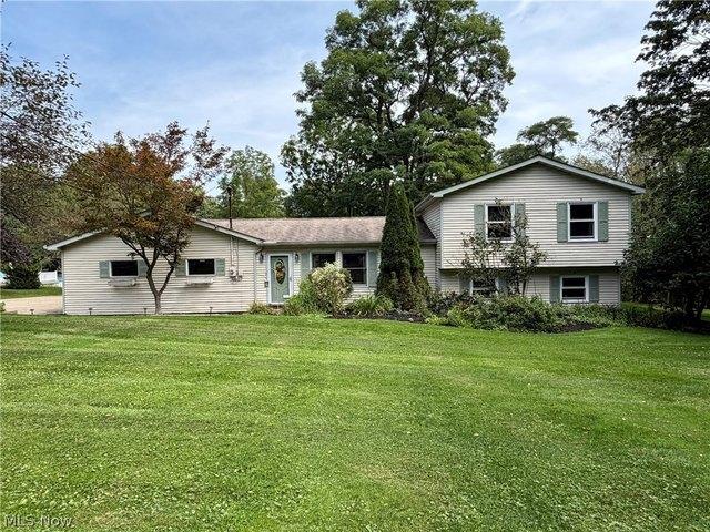House for sale in Chardon Township, Chardon