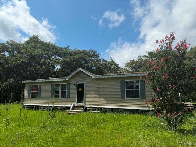 House for sale in Aliceville, Alabama