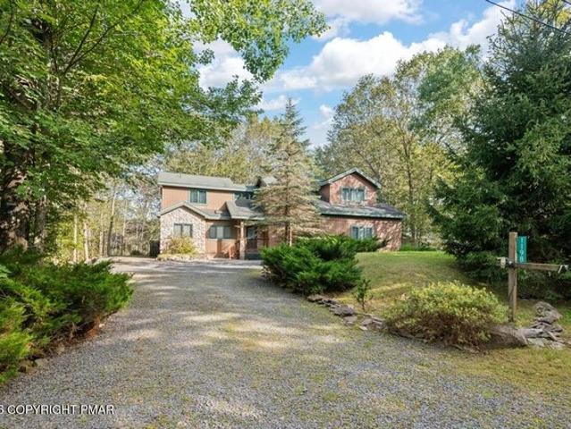 House for sale in Blakeslee, Pennsylvania