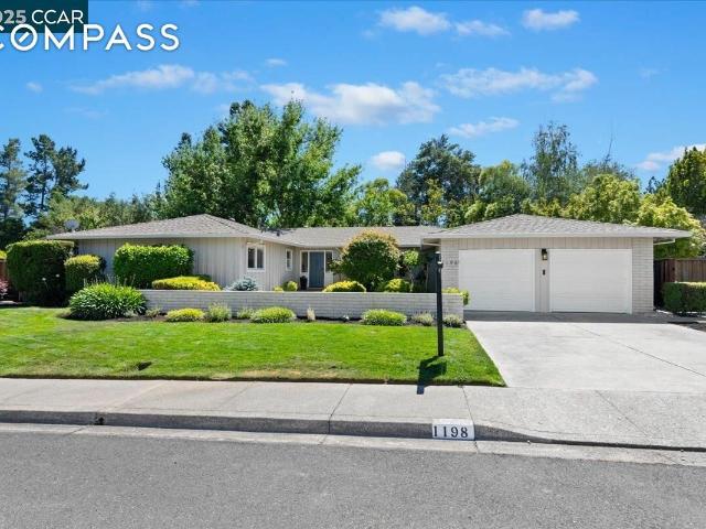 House for sale in Moraga