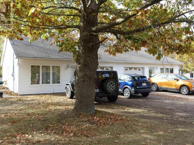 Duplex for sale in Cambridge, Nova Scotia