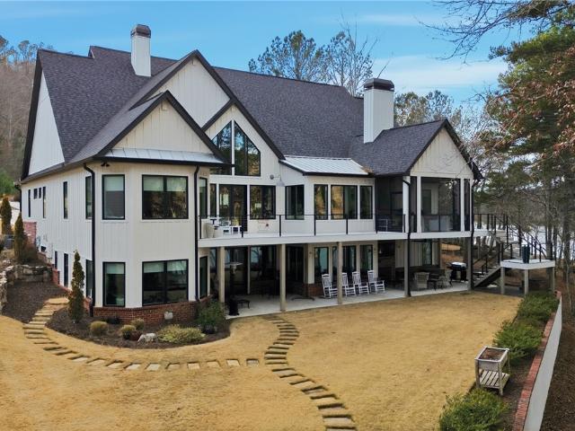 House for sale in Toccoa, Georgia