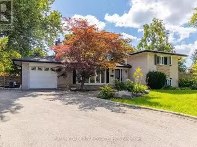 House for sale in Oakville, Ontario