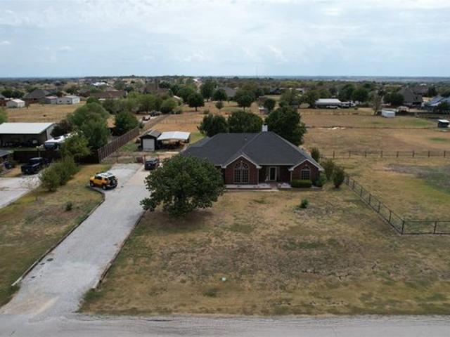 House for sale in Ponder, Denton County
