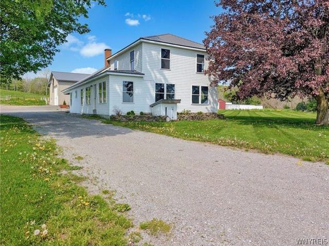 House for sale in Centerville, New York