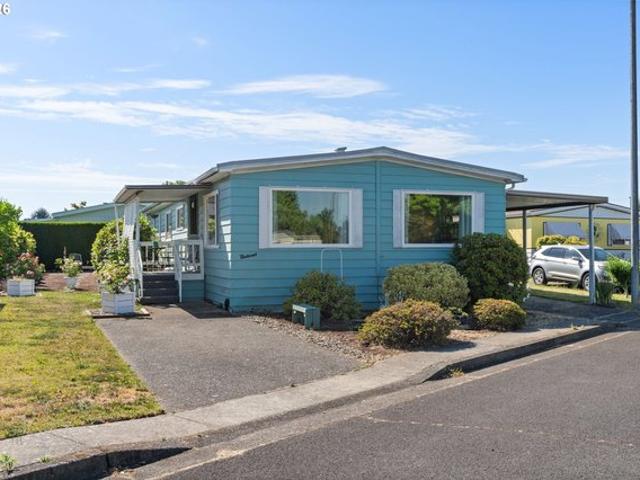 House for sale in Oregonia