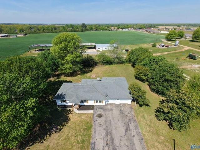 House for sale in New Market, Alabama