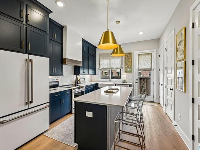 Townhouse for sale in Birmingham, Alabama