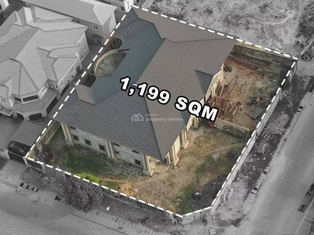 Property for sale in Eti Osa, Lagos