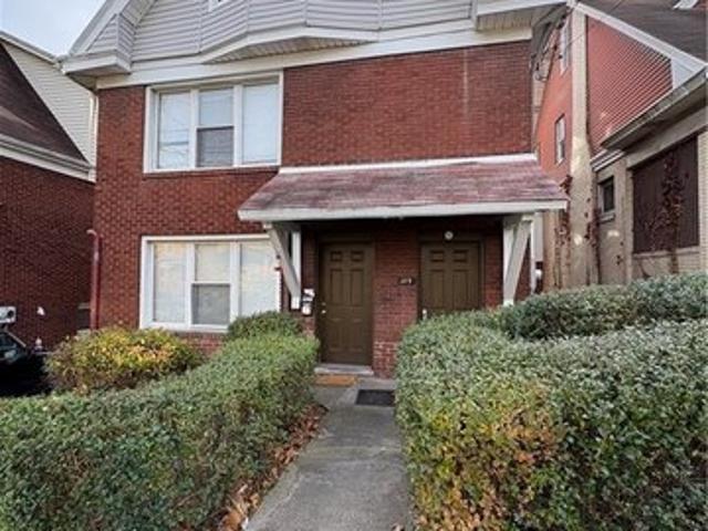 House for sale in Pittsburg, Pennsylvania