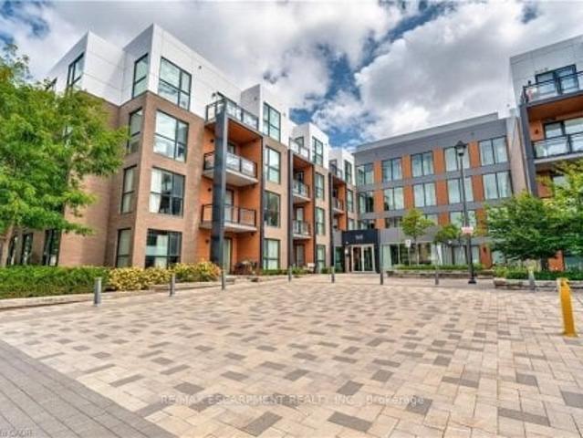 Condo for sale in Oakville, Ontario