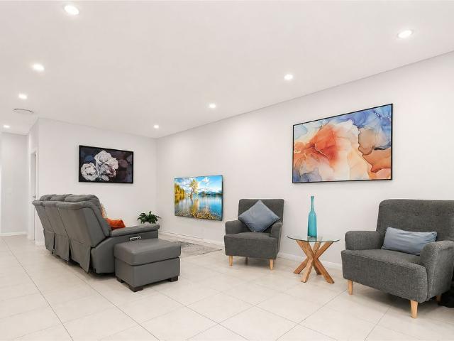 Townhouse for rent in Sydney, New South Wales