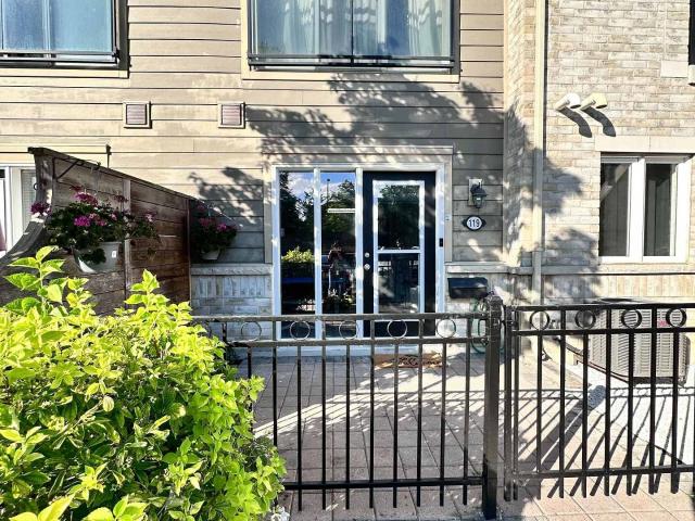 Condo for rent in Toronto, Golden Horseshoe