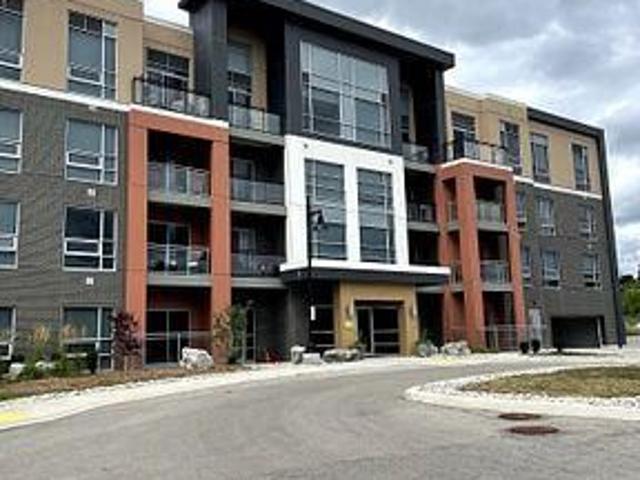 Condo for rent in Burlington, Ontario