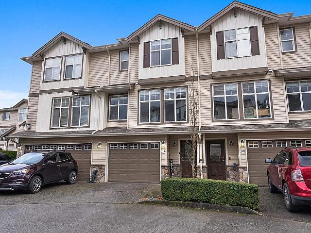 Condo for sale in Chilliwack, British Columbia