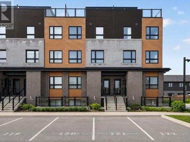 Townhouse for sale in Niagara, Ontario