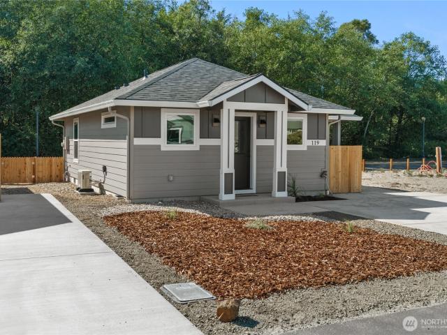House for sale in Long Beach, Washington