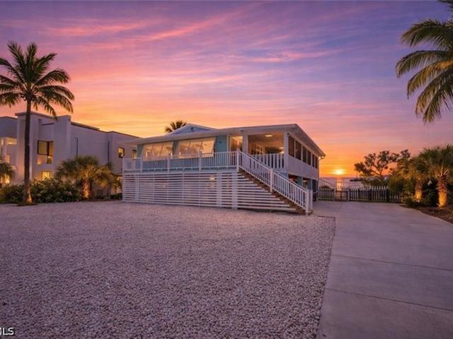 House for sale in Fort Myers Beach, Lee County