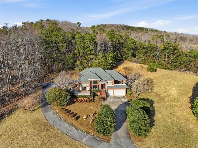 House for sale in Pickens, South Carolina