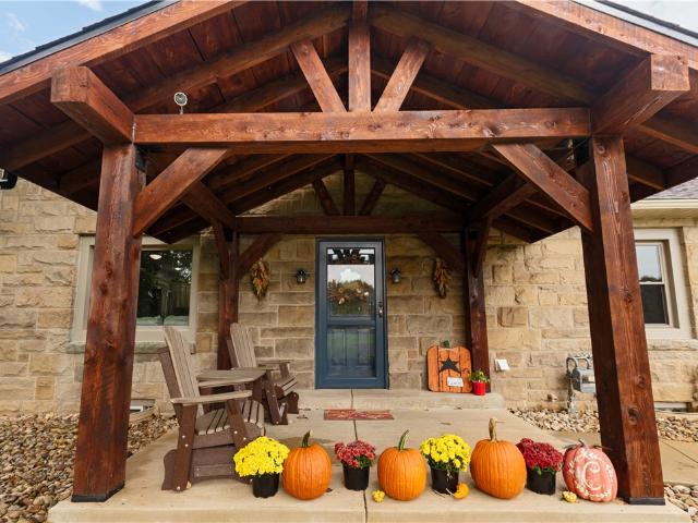 House for sale in Fisher Heights, Center Township
