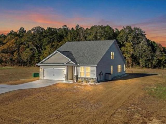 House for sale in Harleyville, South Carolina