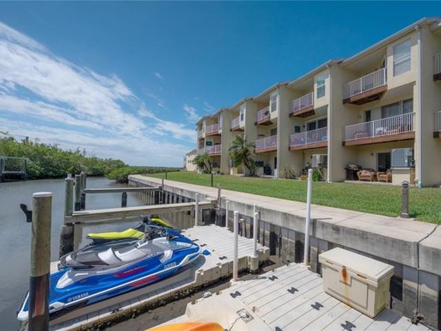 Townhouse for sale in Oldsmar, Florida