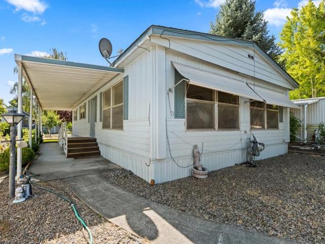 House for sale in Oregonia