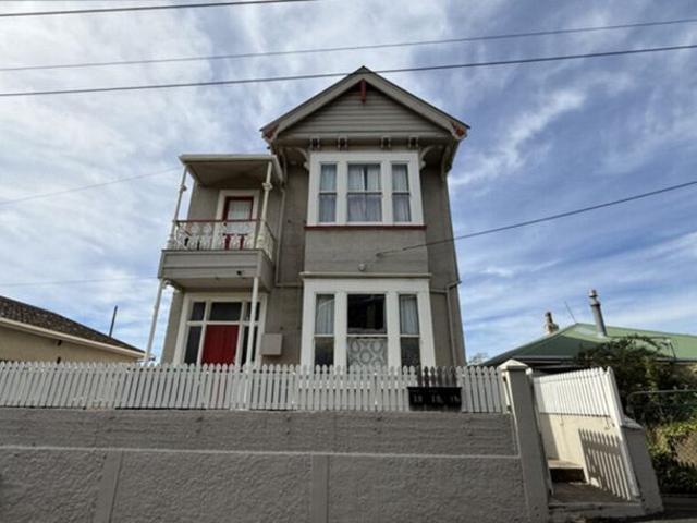 House for rent in Otakou