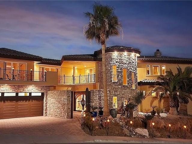 House for sale in Boulder City, Nevada