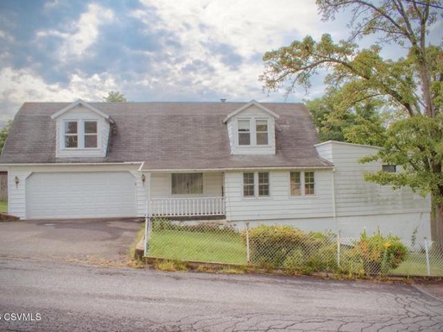 House for sale in Shamokin, Pennsylvania