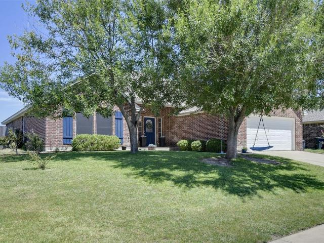 House for sale in Ellis, Texas