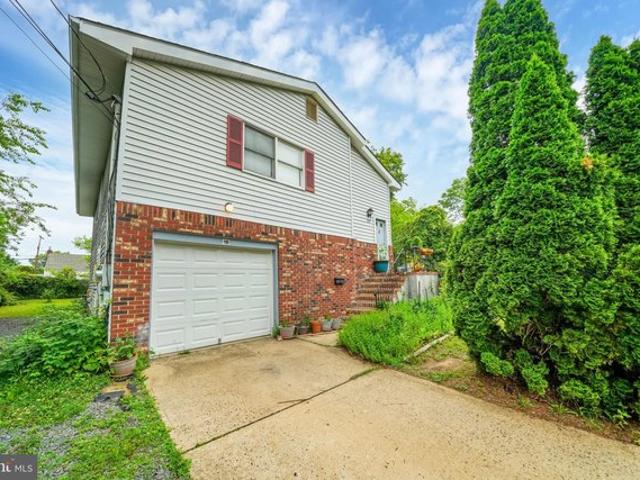 House for sale in Hightstown, New Jersey