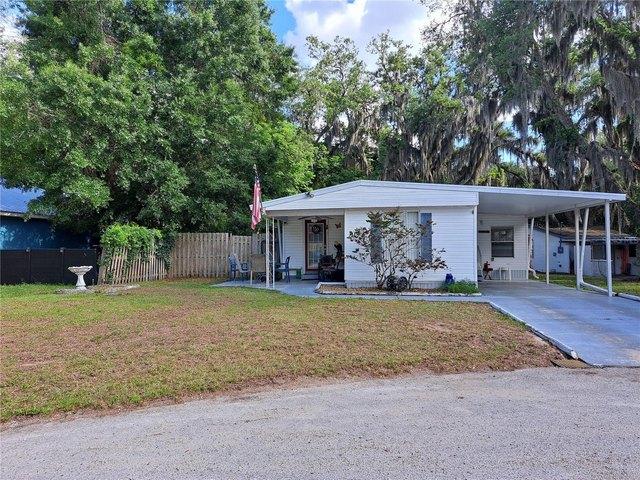 House for sale in Auburndale, Florida